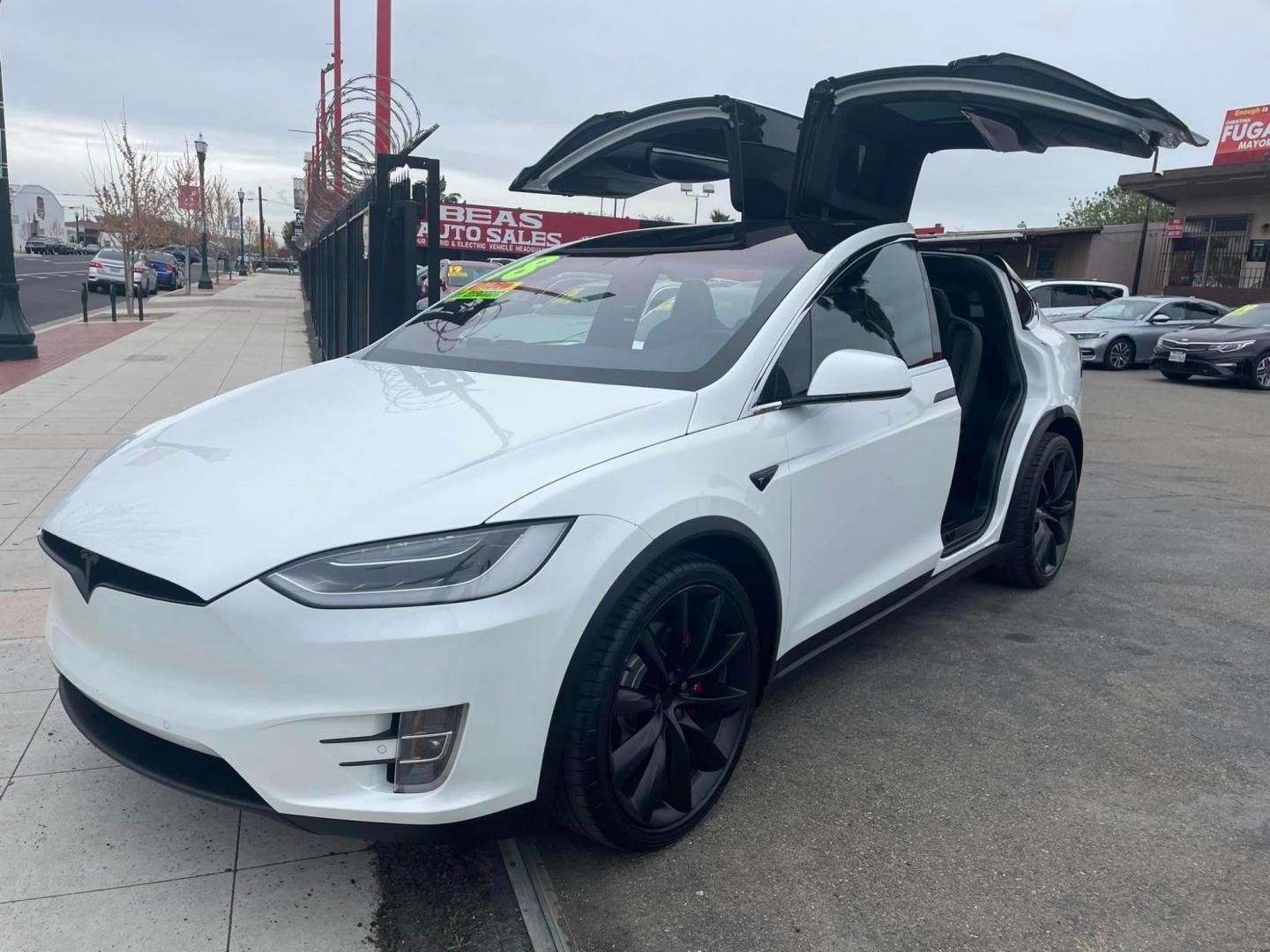 2018 WHITE /BLACK Tesla Model X (5YJXCAE28JF) , located at 744 E Miner Ave, Stockton, CA, 95202, (209) 944-5770, 37.956863, -121.282082 - Photo#6